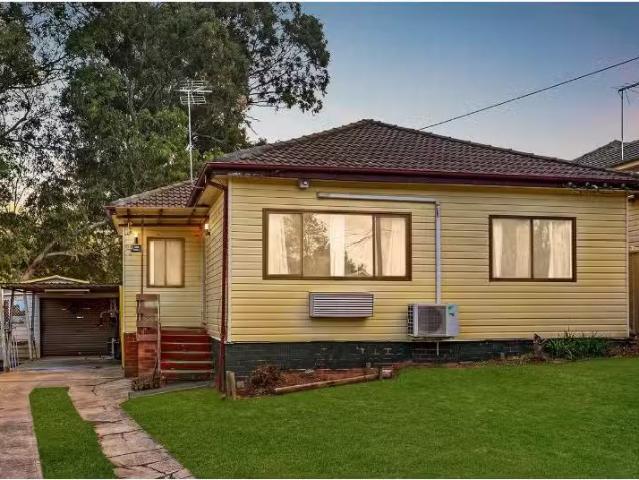 9 Rachel Crescent, Mount Pritchard House for rent Listed by D.