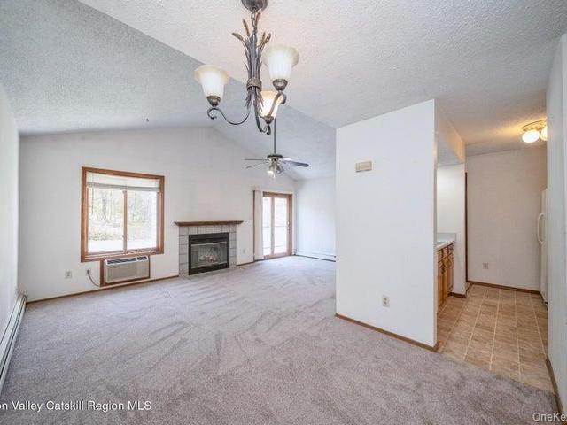 9 Rock Maple Road