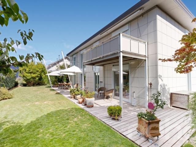 9 Room single house