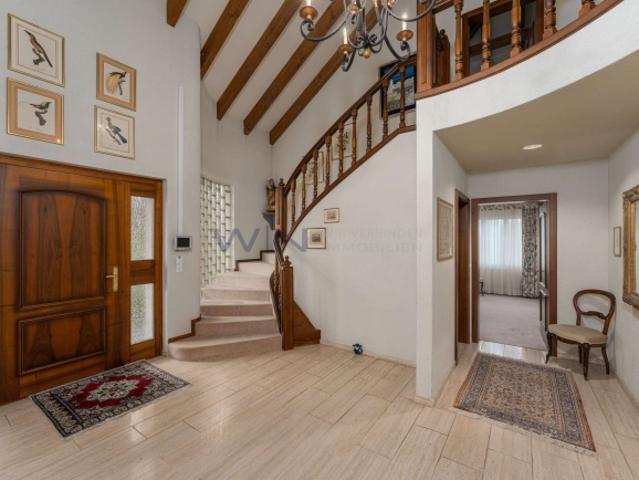9 Room single house