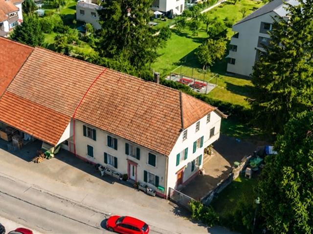 9 Room row house