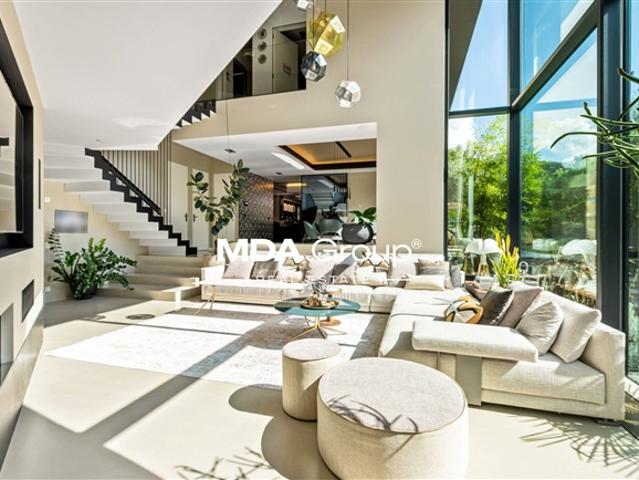9 Room villa