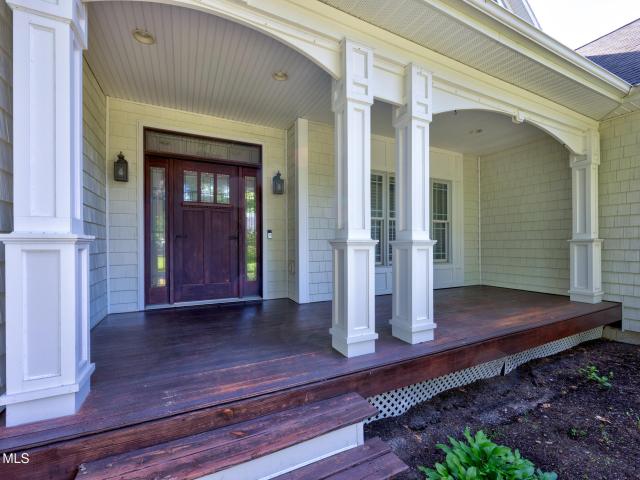 9 Sweetbriar Drive