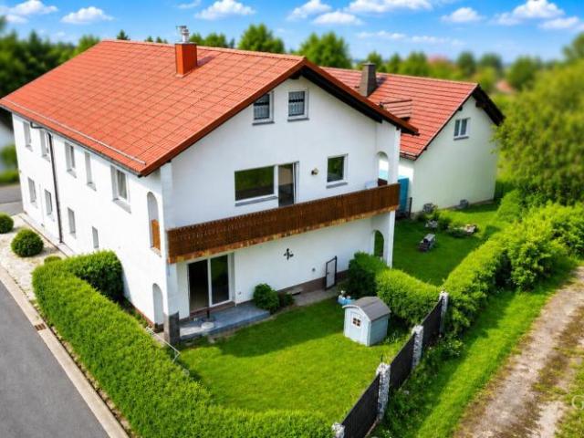 9 Schlafzimmer Haus Mehlmeisel Deutschland 103380331