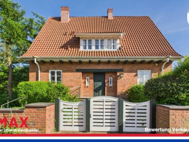 9 Schlafzimmer Haus Neumünster Deutschland LS99565923