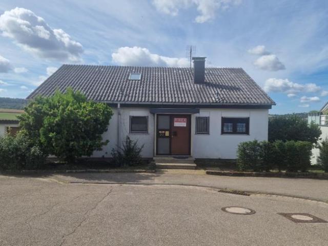 9 Schlafzimmer Haus Oberderdingen Oberderdingen LS105555051
