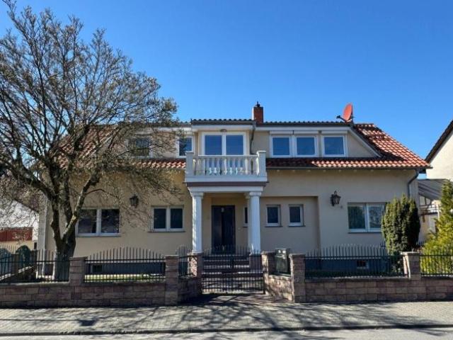 9 Schlafzimmer Haus Gernsheim Am Rhein Deutschland LS102718149
