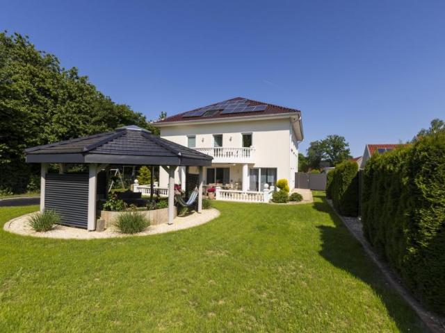 9 Schlafzimmer Haus Hiddenhausen Deutschland 104804321