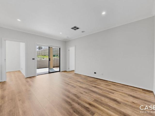 9 Sermon Street, Cranbourne South