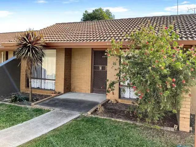 9 Shalom Place, Horsham, VIC 3400