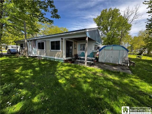 9 Shore Acres Drive