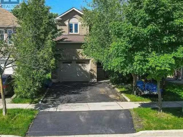 9 Springer Drive, Richmond Hill, ON, L4C 0E9 house for sale.