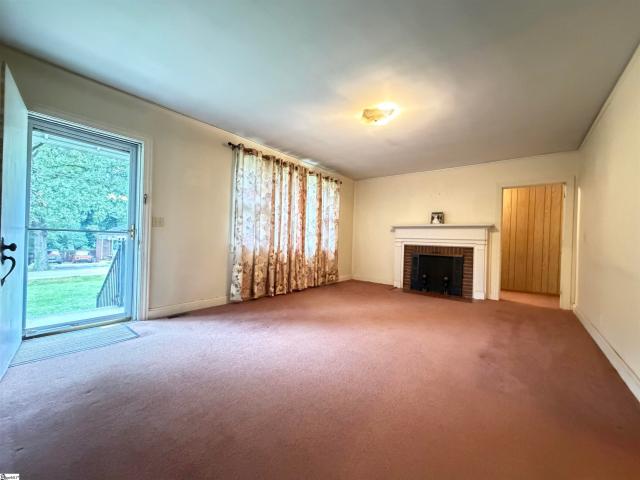 9 Twin Springs Drive