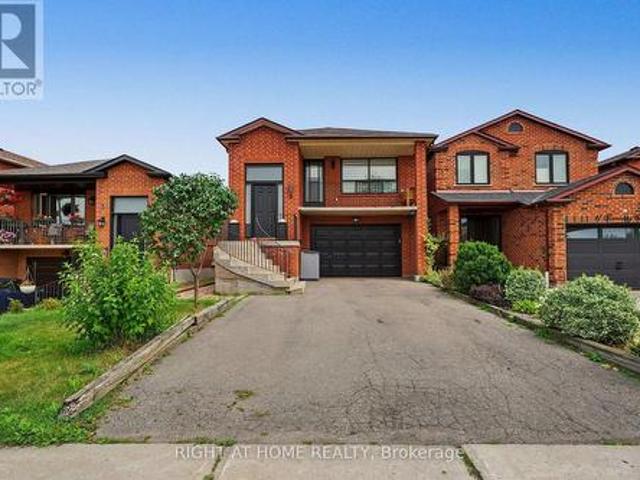 9 Twinberry Crescent, Vaughan, ON, L4L 3X5 house for sale | Listing ID N13669 | Royal LePage