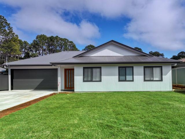 9 Tails Street – Modern Family Living