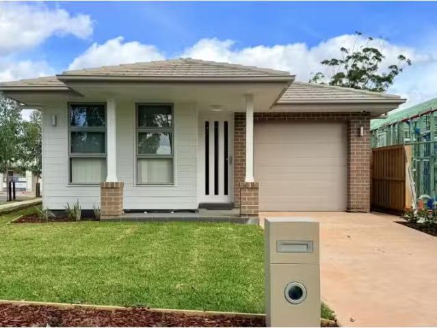 9 Tasma Place, Airds House for rent Listed by Aldo Palermo of