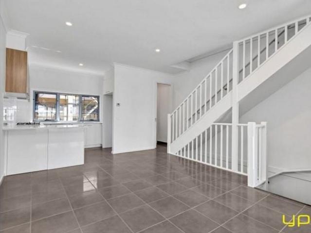 9 Topal Drive, OFFICER