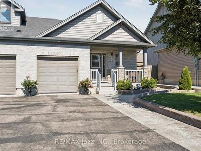 9 Trillium Way, Norfolk Simcoe, ON, N3Y 0B8 house for sale | Listing ID X13834 | Royal LePage