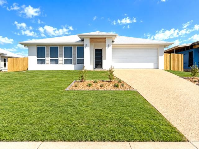 9 Trochus Terrace, Innes Park Modern Family Living