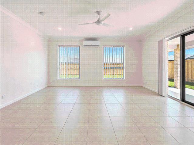 9 Trochus Terrace, Innes Park Modern Family Living