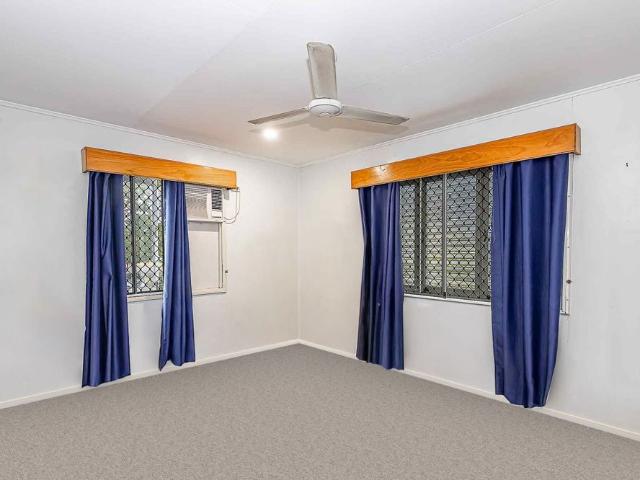 9 Undara Av, Cranbrook