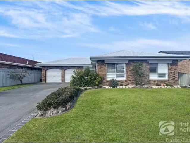 9 Victoria Place, Forster House for rent Listed by Natasha Al.