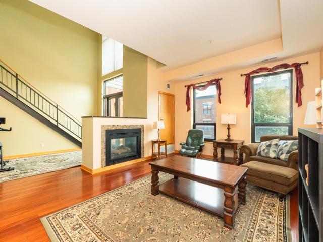 9 W Franklin Avenue # 315