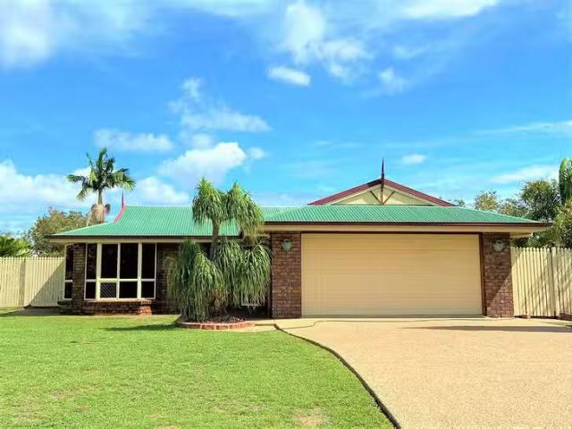 9 Warner Avenue, Norman Gardens, QLD 4701