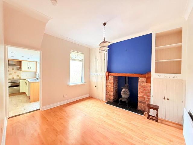 9 Waveney Road, Ballymena, BT43 5BA