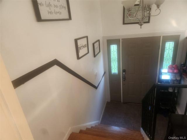 9 Westview Avenue