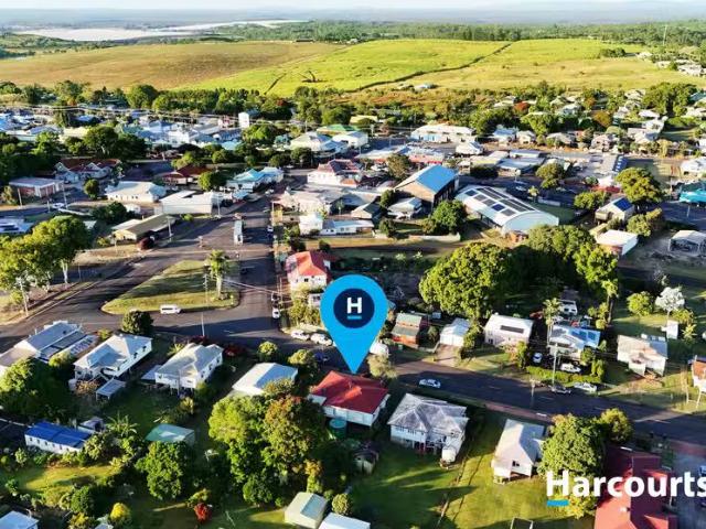 9 West Street, CHILDERS, QLD 4660 House for Rent