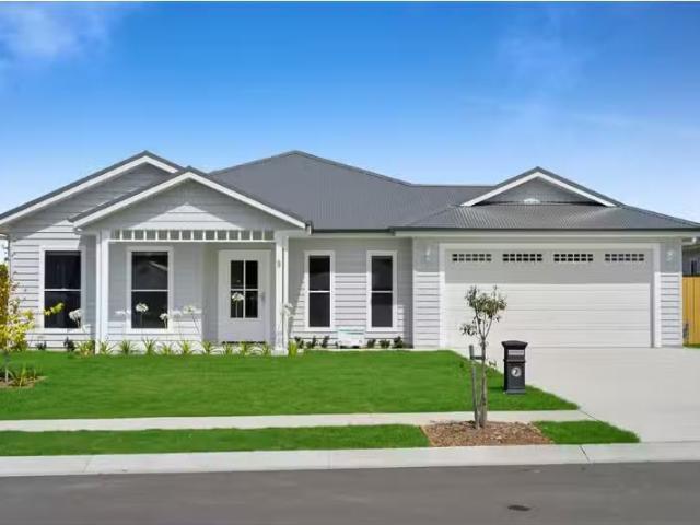 9 Whittaker Road, Marulan House for rent Listed by Hayley Han.