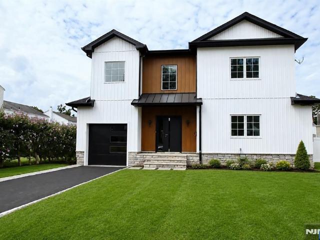 9 02 3rd Street, Fair Lawn, US, NJ