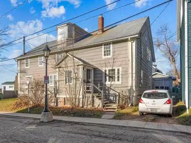 9 11 Sydney Street, Charlottetown, PE, C1A 1G1 house for sal.