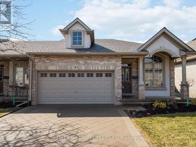 9 1 St. John'S Drive, Middlesex Centre Arva, ON, N0M 1C0 townhouse for sale | Listing ID X13789 | Royal LePage