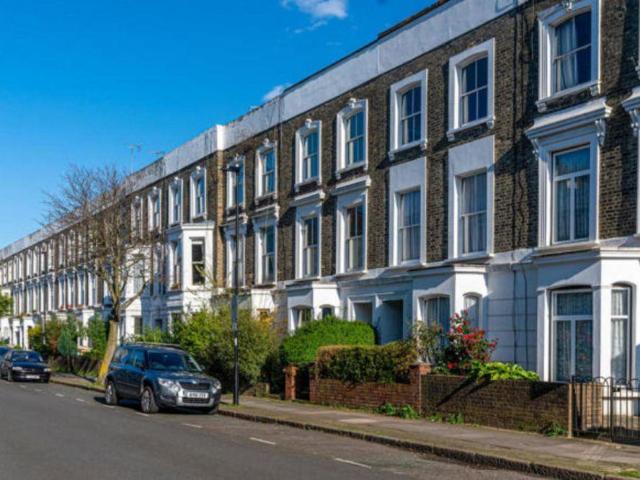 9 31 Jackson Road, London, N7 6NE, United Kingdom | 3 bed apartment for rent #113448007 | Rentberry