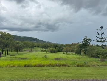 Flaggy Rock, Isaac Regional, Middle Island, Queensland, Queensland