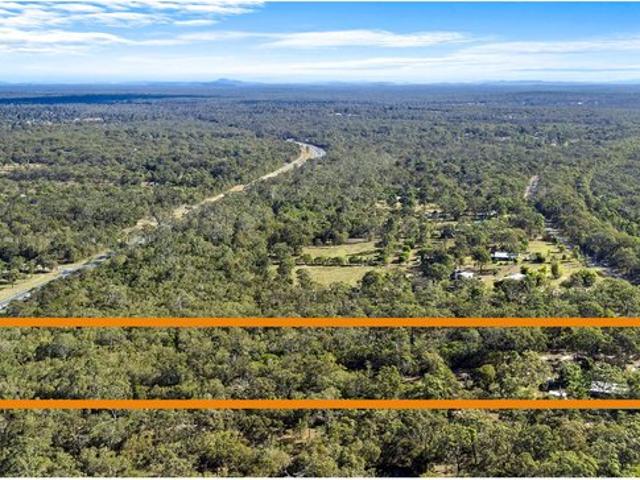 Peaceful 9.3 Acres only 6mins to town