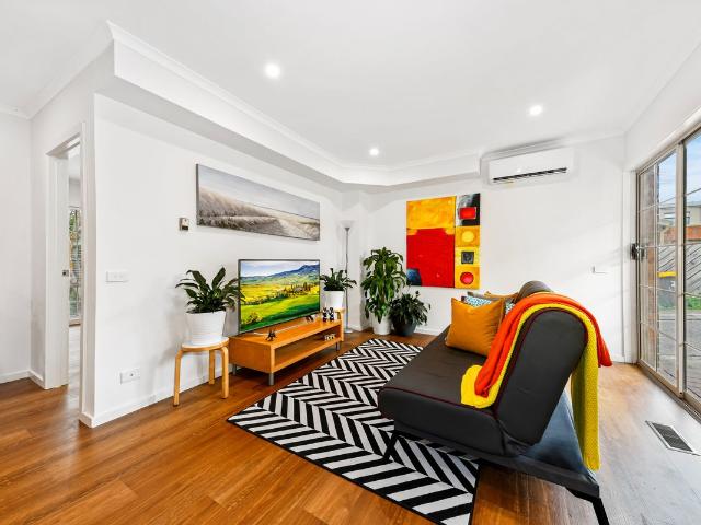 9 / 48 50 Kanooka Grove, Clayton | Thomas Wong Real Estate