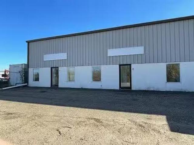 9 4000 Landry Avenue, Rural Red Deer County, AB, T4S 2B3 com.