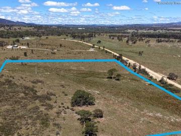9.75 Acres of Lifestyle Opportunity