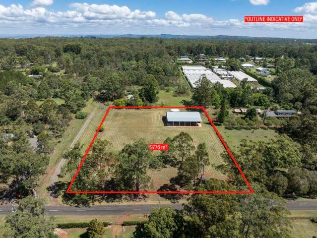 9,776m² with High Bay Shed, Road Frontage & Future Potential