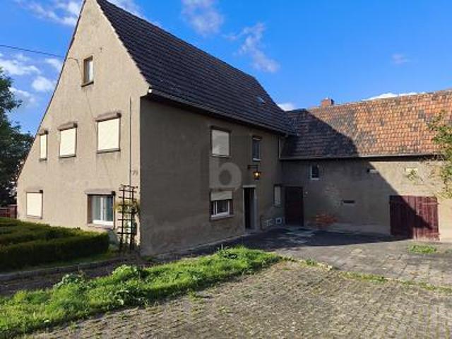9.900 QM LAND & AUSBAUPOTENZIAL
