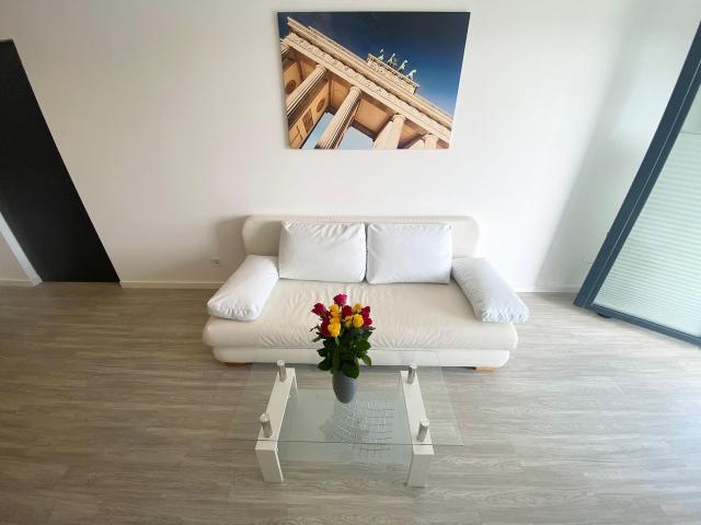 9C new 2 room apartment with balcony only 5.4 km from Alexanderplatz/free wifi/ in Berlin Pankow, Berlin Amsterdam Apartments for Rent