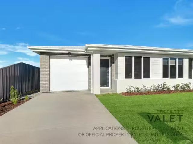 9A Altitude St, BADAGARANG House for rent Listed by Michelle.