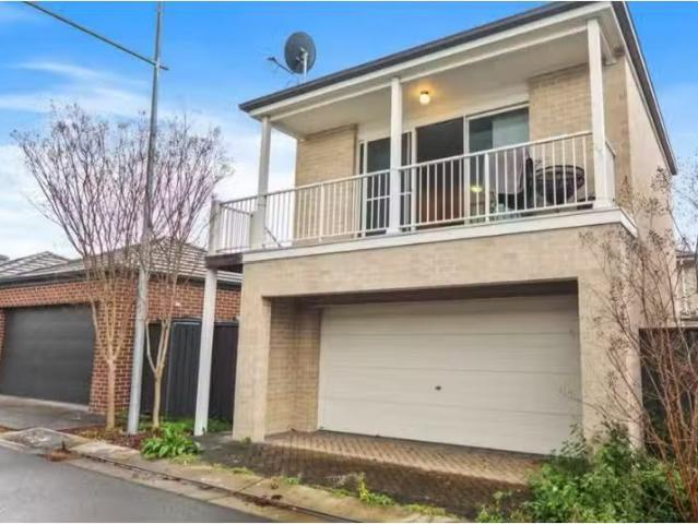 9A Durant Street, Penrith Apartment for rent Listed by Ryan T.