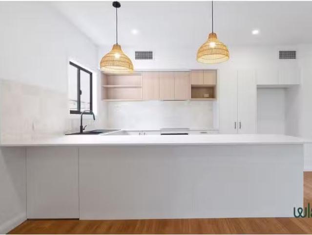 9B Penman Street, New Lambton House for rent Listed by Rex Mu.