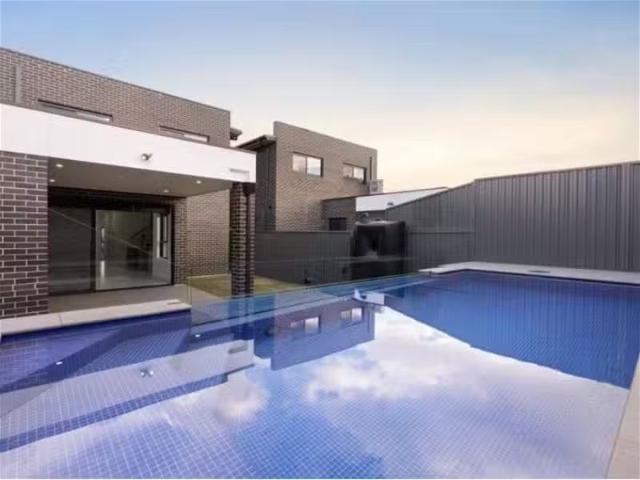9B Power Ridge, ORAN PARK House for rent Listed by Joe Karafi.