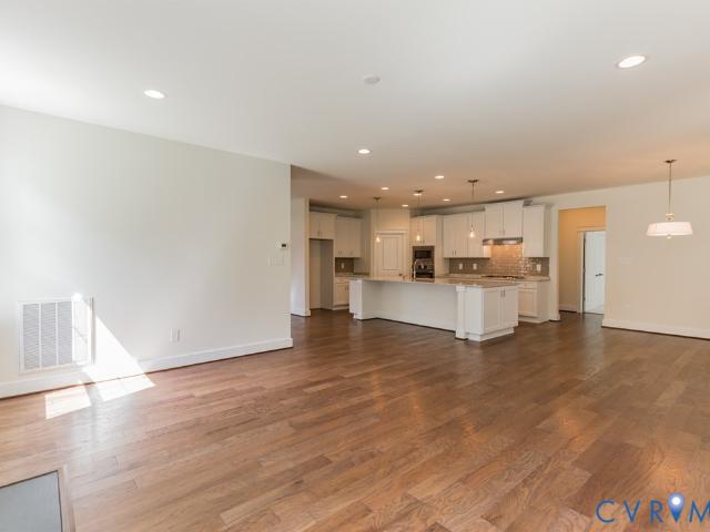 0001 Emily Jane Place