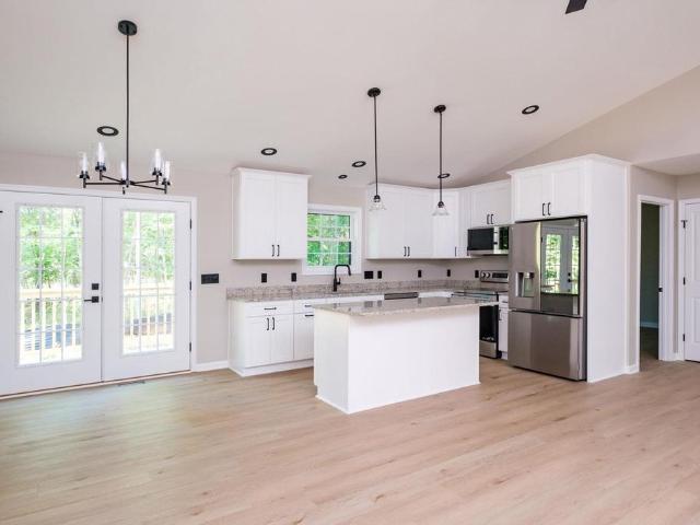 000 Forest Chapel Ln